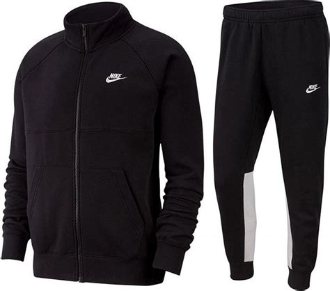 trainingspak nike zwart